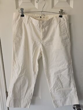 GAP White Cropped Capris- Size 4R